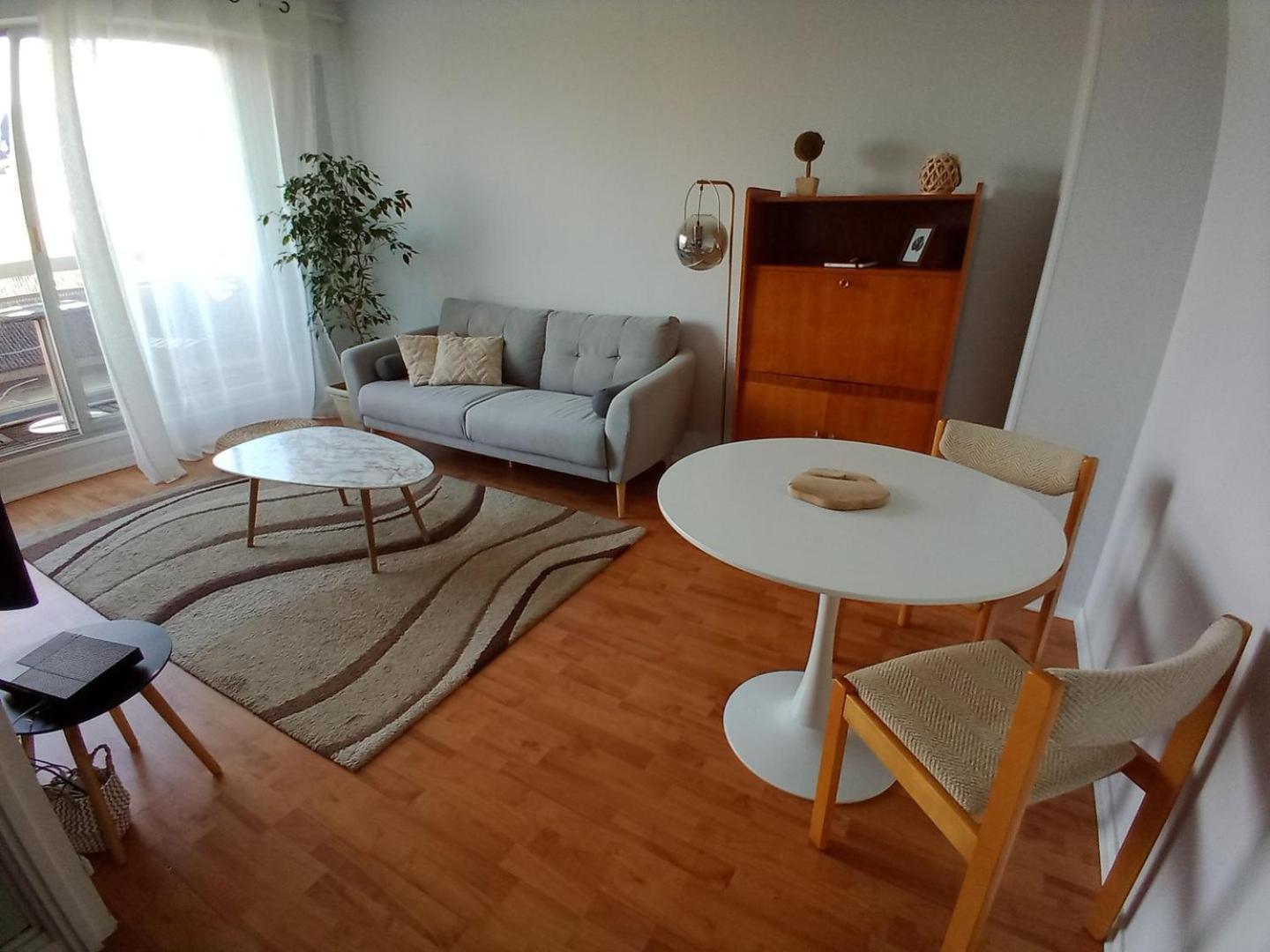 Le Casanova - Appartement avec parking et balcon vue Cathédrale Chartres Esterno foto